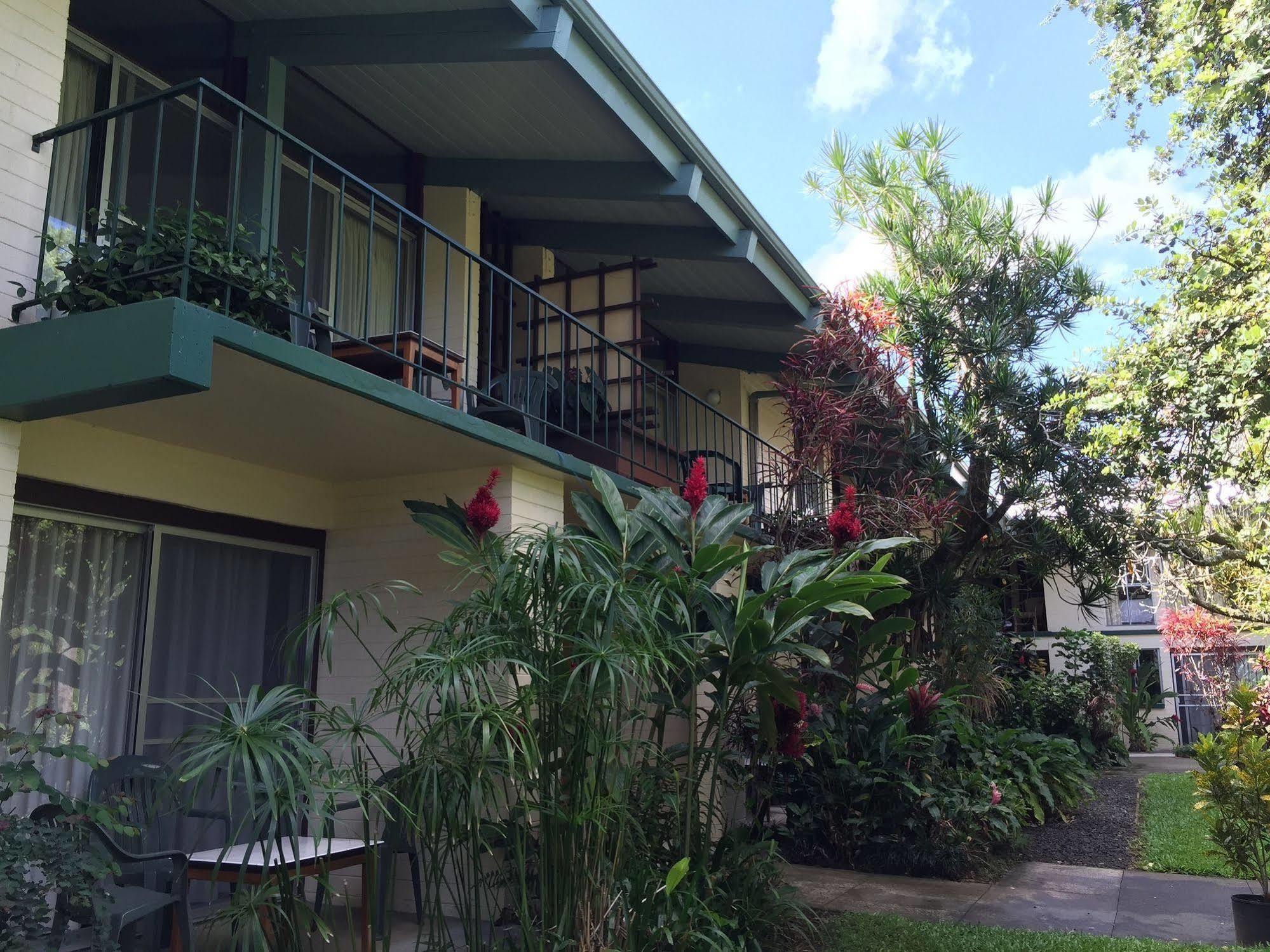 Dolphin Bay Hotel Hilo Zewnętrze zdjęcie